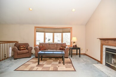 105 Temple Dr, Methuen, MA 01844 - photo 6