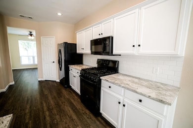 2104 Loon Lake Rd, Denton, TX 76210 - photo 4