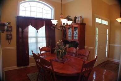 Dining Room to Foyer