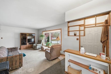 2746 E Tiffin Ave, Des Moines, IA 50317 - photo 7