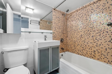 The Pembroke unit 10G, New York, NY 10075 - photo 6