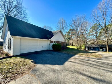 11185 Whispering Pines Dr, Olive Branch, MS 38654 - photo 5