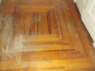 9 E Ridge St unit 11, Lansford, PA 18232 - photo 7