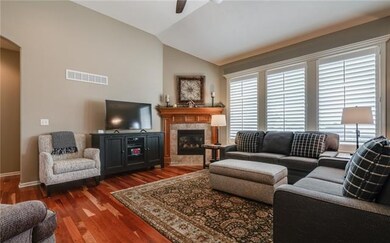 20907 W 48th St, Shawnee, KS 66218 - photo 5