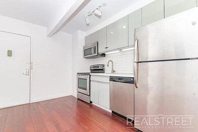 286 Stanhope St unit 5B, Brooklyn, NY 11237 - photo 2