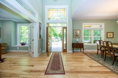 05 Entryway
