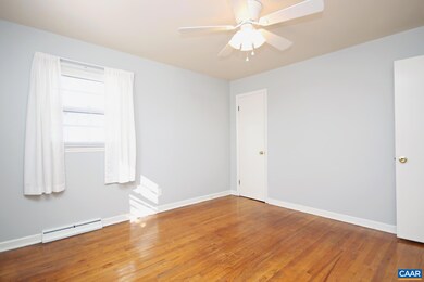1010 King St, Charlottesville, VA 22903 - photo 5