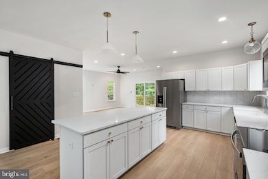 104 Butler Cir, Locust Grove, VA 22508 - photo 6