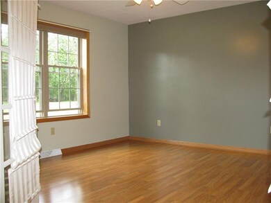 FORMAL L.R. WITH NEW FLOORING