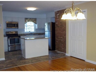 232 Palomar St, Fayetteville, NC 28314 - photo 5