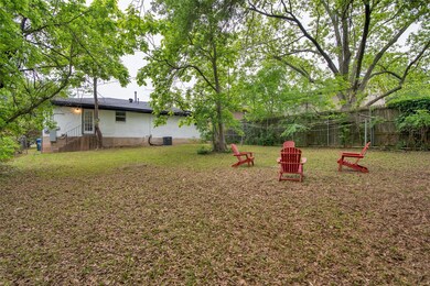 1404 W Day St, Denison, TX 75020 - photo 3