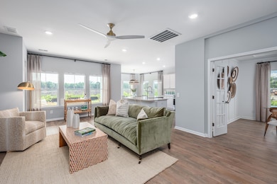 102CountryGate-KeeyEyeMarketing-5