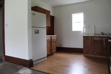 408 N Harrison St, Laurens, IA 50554 - photo 5