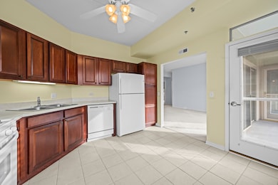 3115 Town Square Dr unit 206, Rolling Meadows, IL 60008 - photo 7