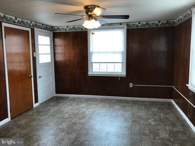 8 Hellers Church Rd, Leola, PA 17540 - photo 4