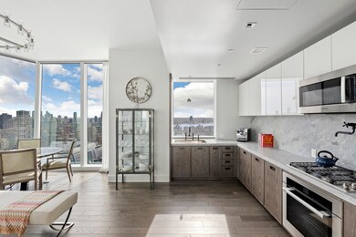 Madison Square Park Tower unit 37B, New York, NY 10010 - photo 5