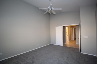 14900 W Honeysuckle Ln, Surprise, AZ 85374 - photo 7