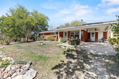 284 Gail Dr, Weatherford, TX 76085 - photo 4