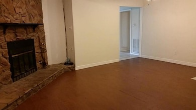 5519 Mendota Ln, Houston, TX 77032 - photo 4