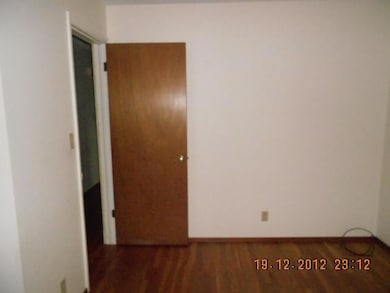 4890 Botsford Dr, Columbus, OH 43232 - photo 7