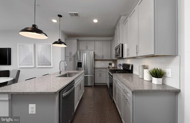 13321 Launders St unit 14109, Herndon, VA 20171 - photo 2