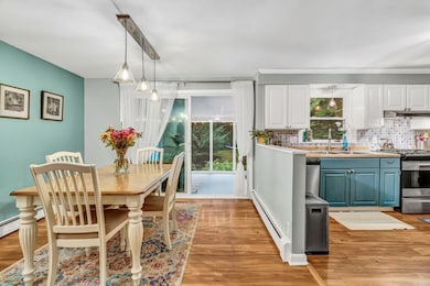 19-web-or-mls-39-thompson-st