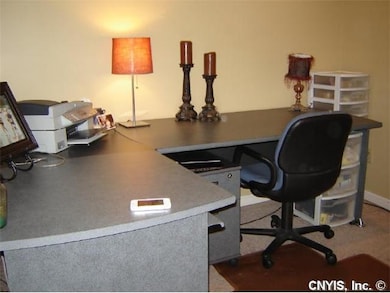 Studio/Study/Office