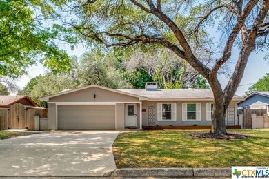 1317 Fieldcrest, New Braunfels, TX 78130 - photo 2