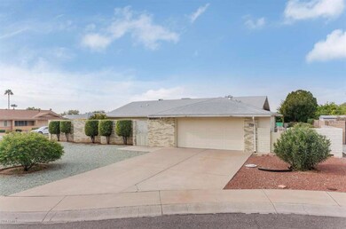 17802 N Moqui Ct, Sun City, AZ 85373 - photo 2
