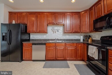 843 Lowe Rd, Middle River, MD 21220 - photo 3