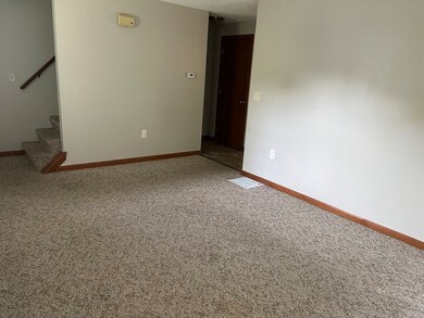 40 Minechoag Heights unit 42, Ludlow, MA 01056 - photo 4