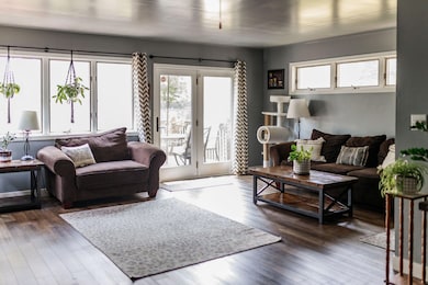 1521 W 4th St, Hobart, IN 46342 - photo 7