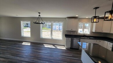 2 Woods Ln, Old Orchard Beach, ME 04064 - photo 3