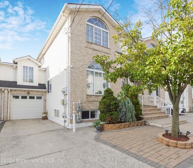 23 Millennium Loop, Staten Island, NY 10309 - photo 2