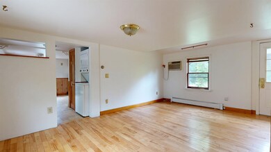 17 Convent Square, Burlington, VT 05401 - photo 3