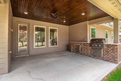 You will love the ceiling details in this amazing