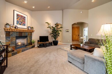 19480 Ironwood Cir, Bend, OR 97702 - photo 6