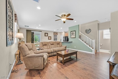 951 Spiracle Ave, Henderson, NV 89002 - photo 2