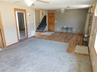 105 N Oak St, West Union, IA 52175 - photo 6
