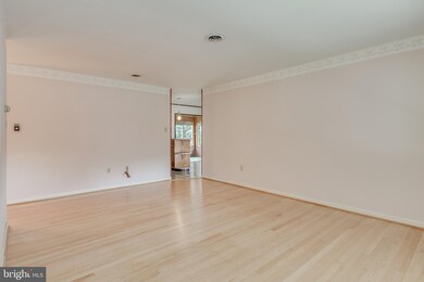 13831 Northcrest Rd, Hagerstown, MD 21742 - photo 7