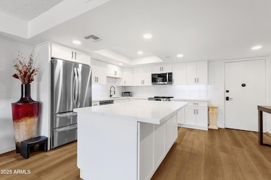 Scottsdale Shadows unit B212, Scottsdale, AZ 85251 - photo 4