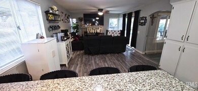 7921 Walnut Grove Ct, Bakersfield, CA 93313 - photo 7