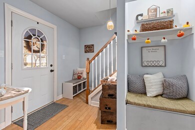 2106 Shallowford Dr, Valparaiso, IN 46383 - photo 2