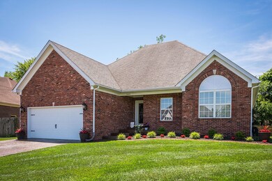 7402 Apple Mill Dr, Louisville, KY 40228 - photo 2