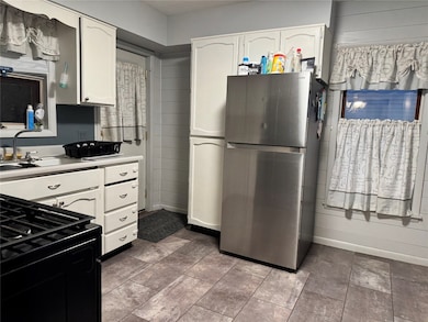 19 Thornton Ave, Albion, PA 16401 - photo 6