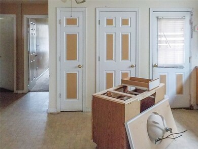 27 Oliver St, Milford, MA 01757 - photo 4