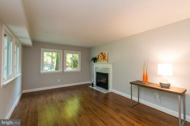 9477 Cameldriver Ct, Columbia, MD 21045 - photo 5