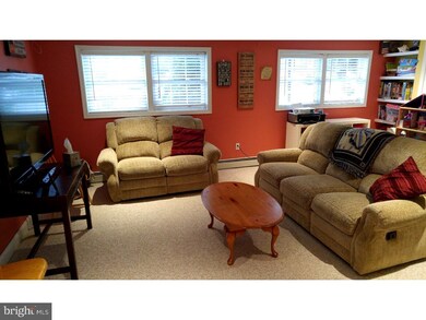 4409 Chandler Dr, Brookhaven, PA 19015 - photo 7