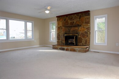 410 Norman Dr, Crossville, TN 38571 - photo 6