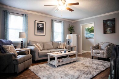 3FamilyRoom3